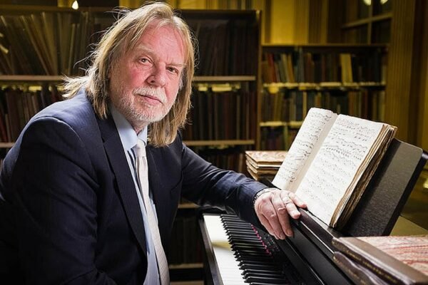 Gara-Gara Satu Lagu Ini, Rick Wakeman Balik Lagi ke Yes
