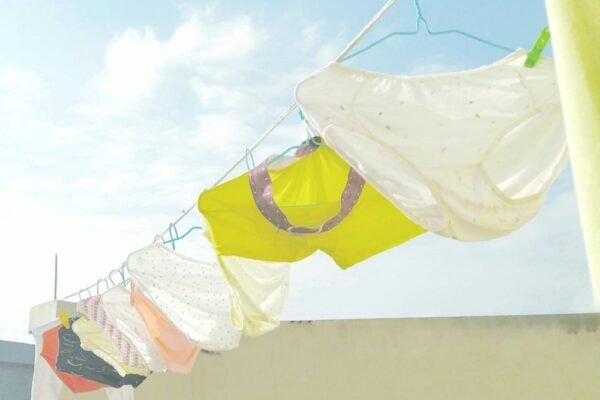 Jangan Asal! Ini Tips Memilih Celana Dalam yang Sehat untuk Wanita