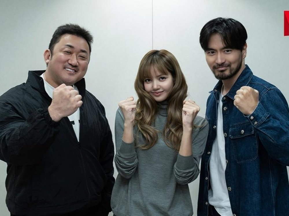 Lisa BLACKPINK Debut Film Aksi di “Extraction: Taigo”, Beradu Peran dengan Ma Dong-seok dan Lee Jin-wook