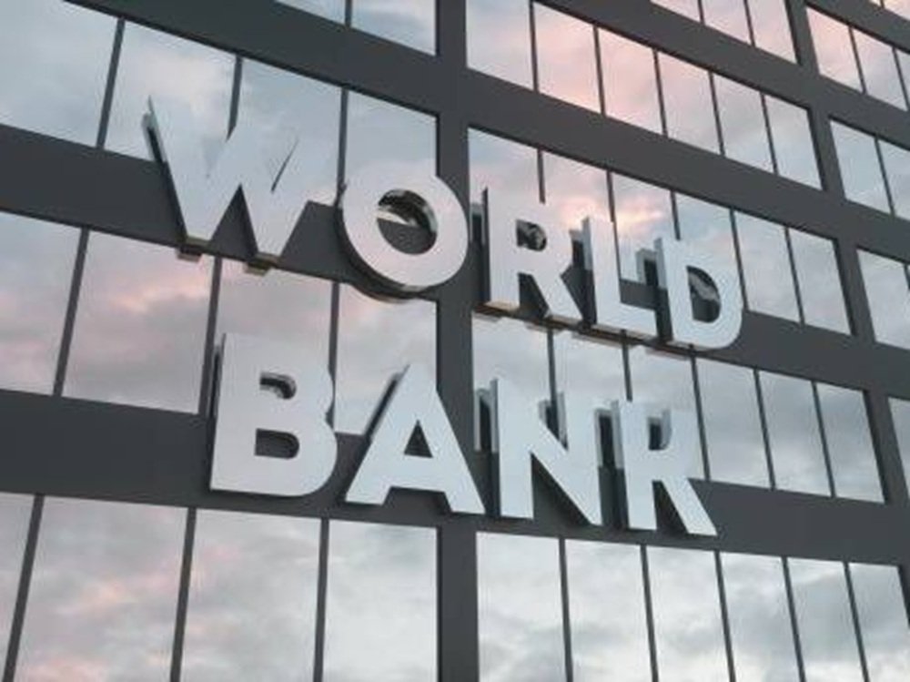 Peringati Hari Bank Internasional, Perkuat Literasi Keuangan Masyarakat