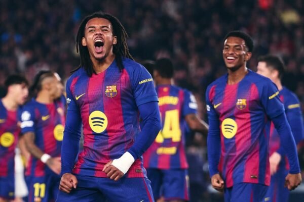 Hasil Barcelona vs Eintracht Frankfurt: Kepala Jules Kounde Selamatkan Wajah di Camp Nou