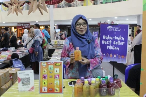 UMKM Frutassence Malang Hadirkan Inovasi Jus Buah Sehat Tanpa Gula dan Air, Siap Menembus Pasar Luar Kota