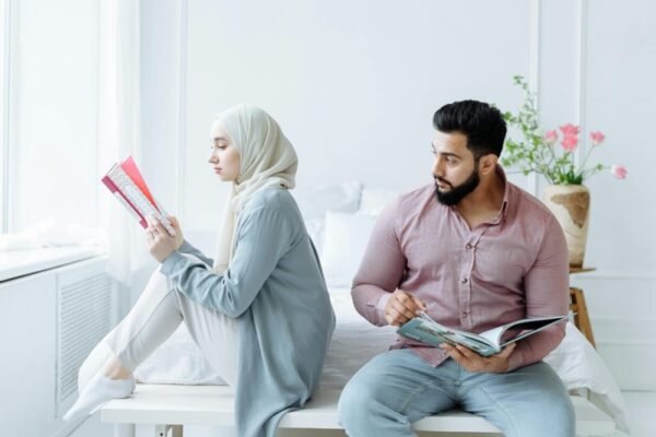 Larangan Buka Aib Rumah Tangga dalam Islam