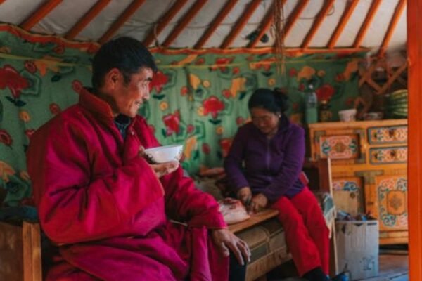 Ternyata Ini Alasan Mongolia Hampir Tak Pernah Makan Daging Babi