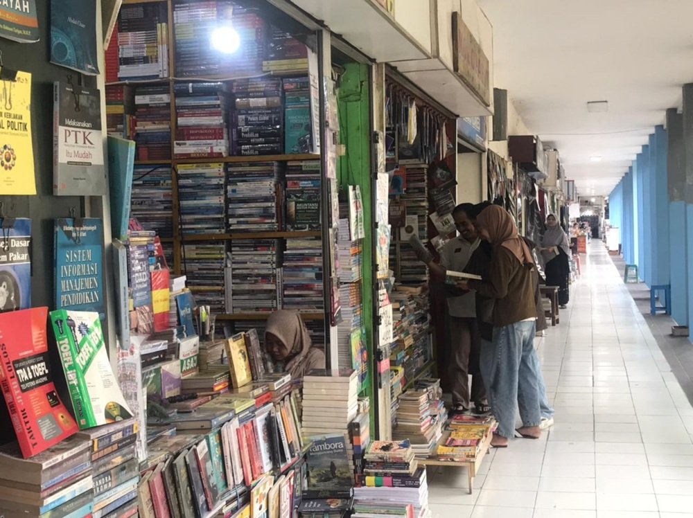 Alami Dampak Lesu Pascapandemi, Pasar Buku Wilis Beradaptasi ke Era Digital