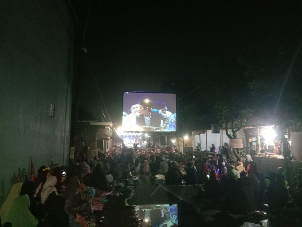 Gus Iqdam Pukau 3.000 Jamaah di Pagelaran, Jadi Pusat Pembinaan Moral dan Keimanan