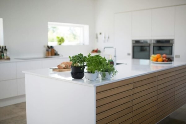 Kajian Fiqih Rumah Kontrakan Rusak: Pemilik atau Penyewa yang Harus Perbaiki?