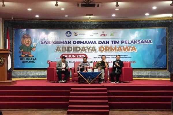 Sarasehan Abdidaya Ormawa 2025 di UMM Tekankan Peran Mahasiswa Hadapi Bonus Demografi dan Riset Berdampak untuk Masyarakat