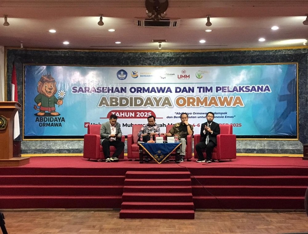 Sarasehan Abdidaya Ormawa 2025 di UMM Tekankan Peran Mahasiswa Hadapi Bonus Demografi dan Riset Berdampak untuk Masyarakat