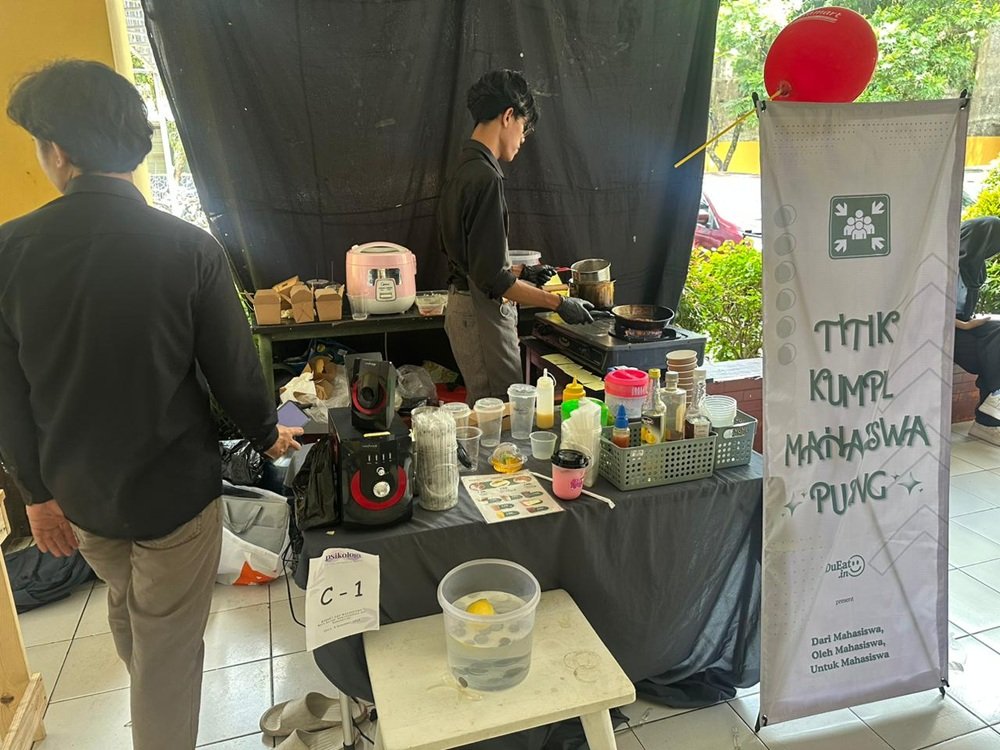 Gelar Market Day, 48 Stand Mahasiswa Psikologi UNMER Tampilkan Kreativitas dan Jiwa Wirausaha