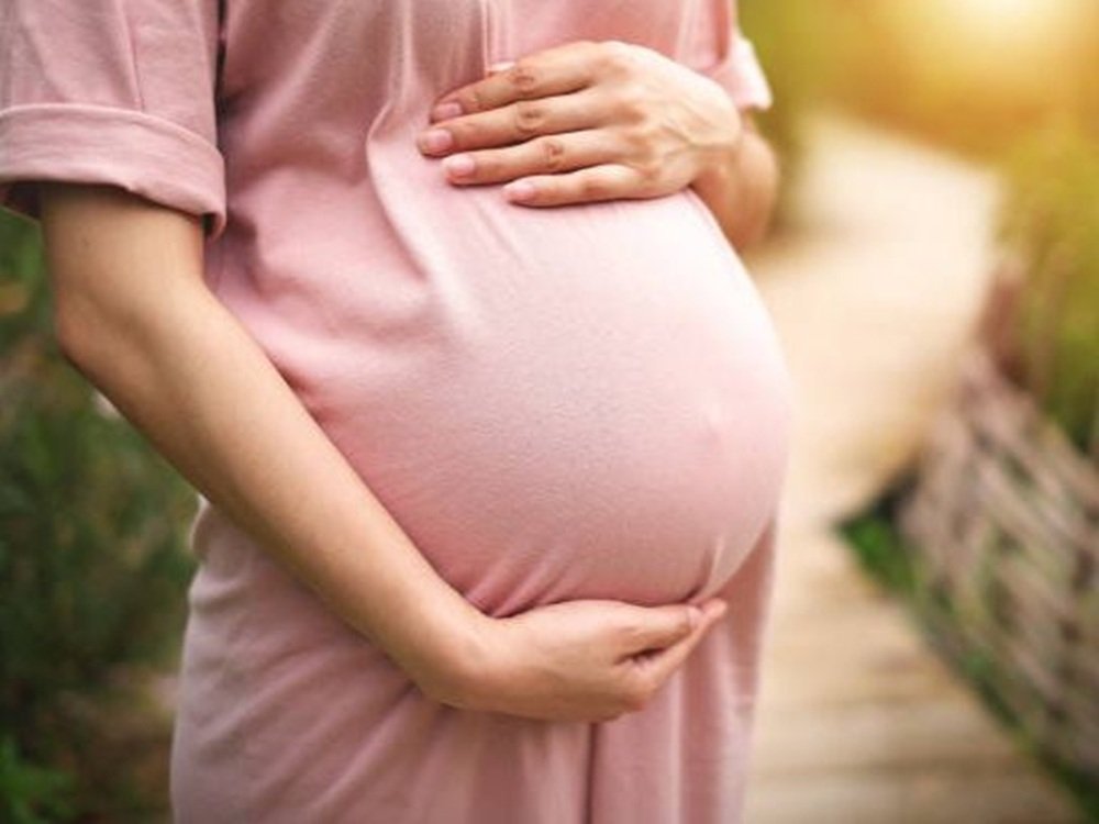 Wanita Hamil Tips Menjaga Fisik dan Mental bagi Ibu Hamil Muda