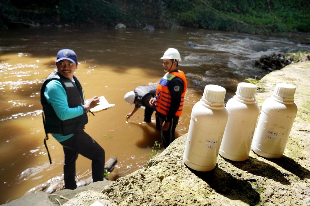 Peneliti UB Ungkap Kandungan Mikroplastik di DAS Brantas