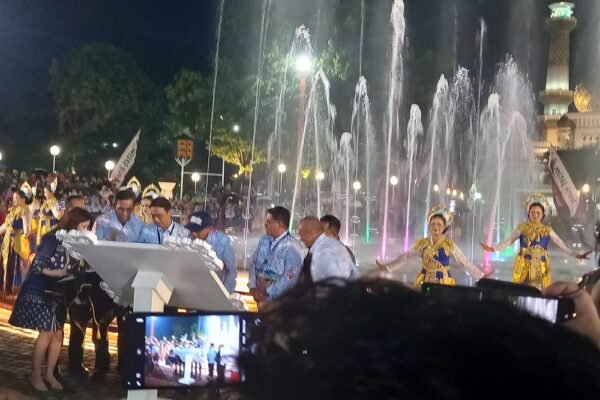Alun-Alun Merdeka Kota Malang Resmi Dibuka Kembali, Hadirkan Wajah Baru Lebih Ramah Anak