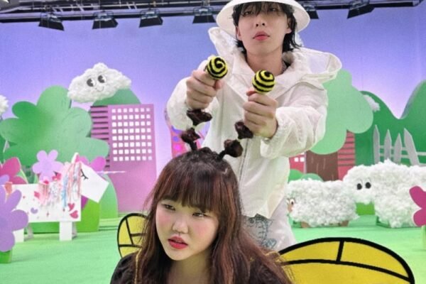 AKMU Resmi Berpisah dengan YG Entertainment Setelah 12 Tahun, Tulis Pesan Perpisahan yang Haru