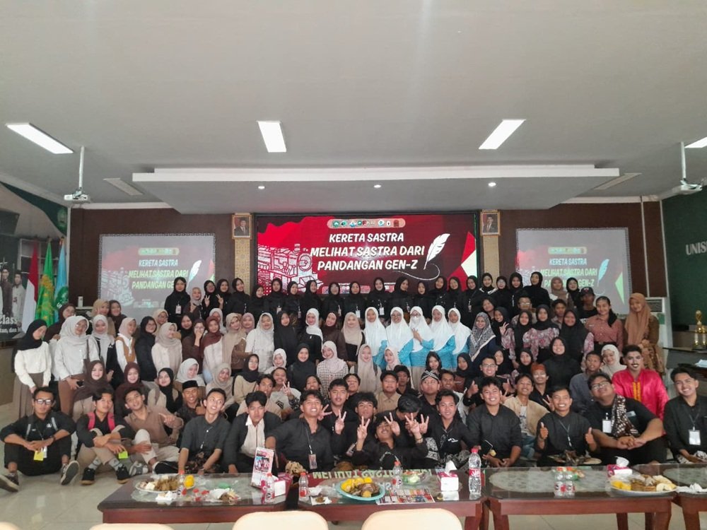 Hidupkan Literasi di Era Digital, Mahasiswa PBSI UNISMA Gelar "Kereta Sastra" Menjangkau Gen-Z