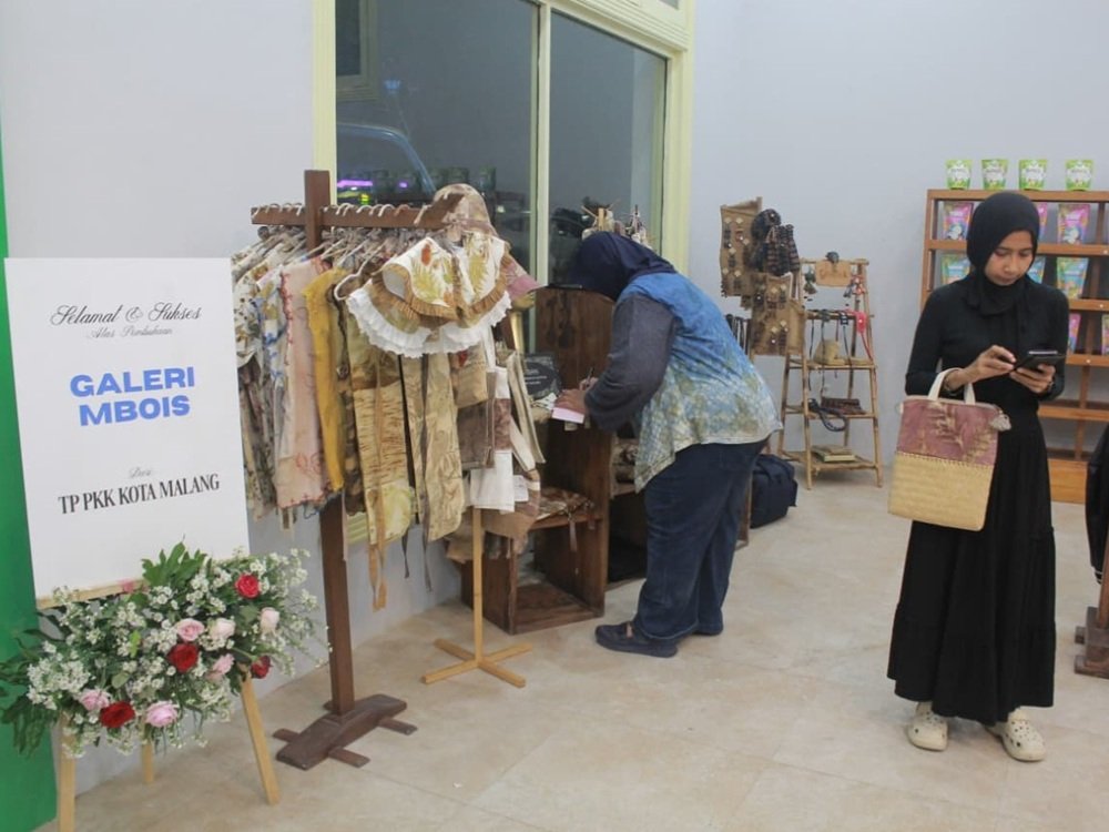 Galeri Mbois TP PKK Kota Malang Hadir di Gedung Parkir Kayutangan, Dukung UMKM dan Kreativitas Lokal