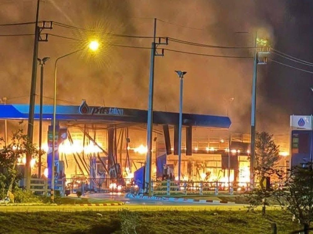 ​11 SPBU di Thailand Selatan Menjadi Sasaran Bom Terkoordinasi