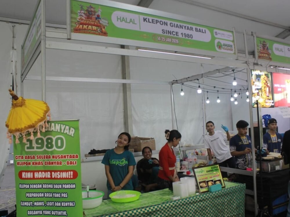 Pemburu Kuliner Legendaris Merapat! Klepon Gianyar Bali Sejak 1980 Kini Hadir di Malang