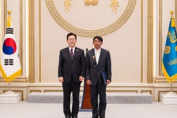 Satu-satunya dari Indonesia, Sugianto Terima Penghargaan dari Presiden Korsel Usai Selamatkan Lansia