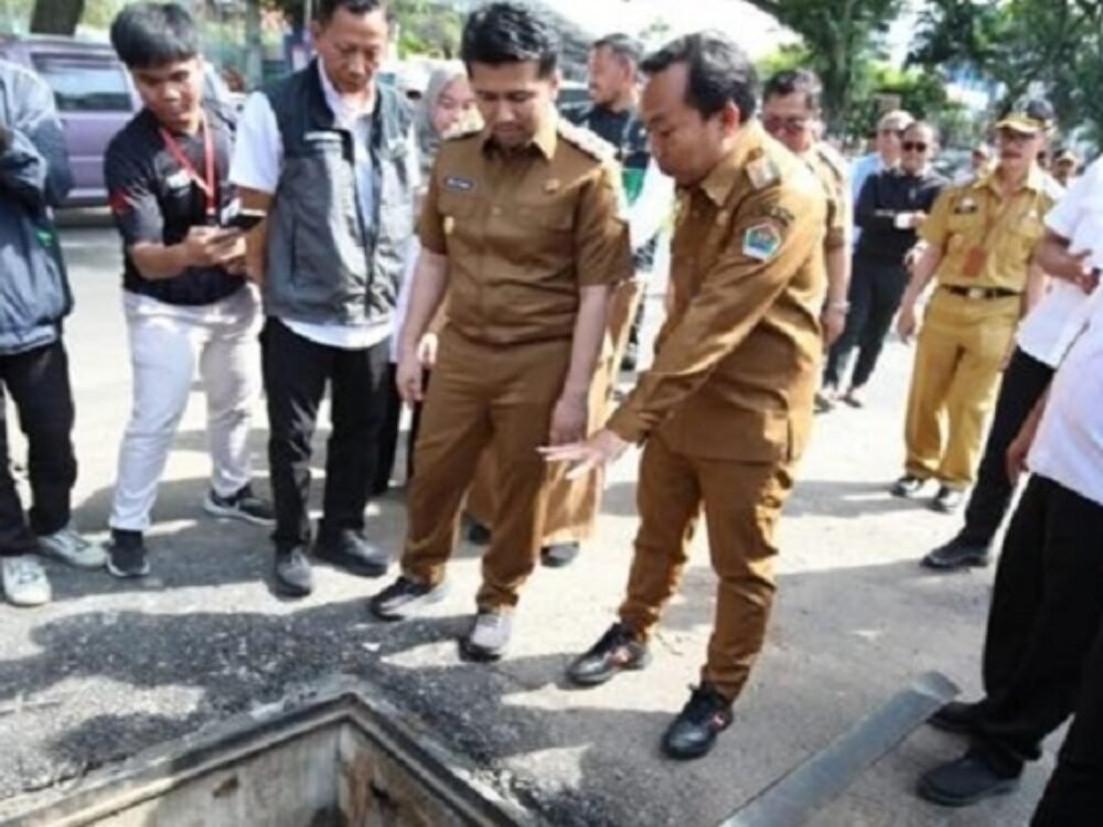 Wagub Jatim Drainase Suhat