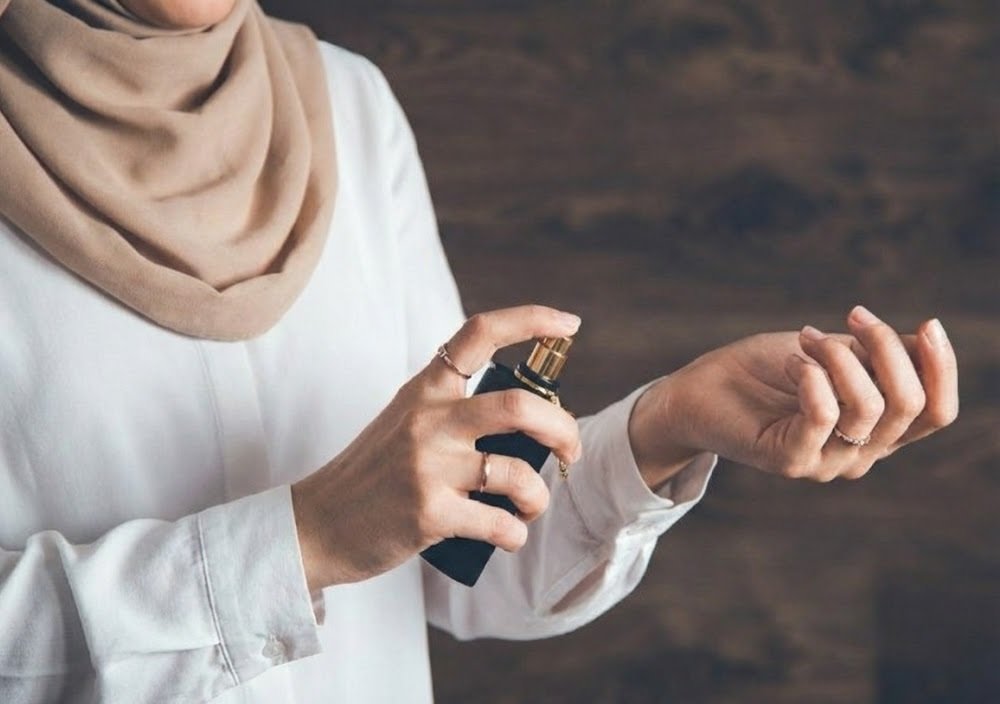Bolehkah Umat Islam Memakai Parfum yang Mengandung Alkohol? Ini Penjelasan Ulama