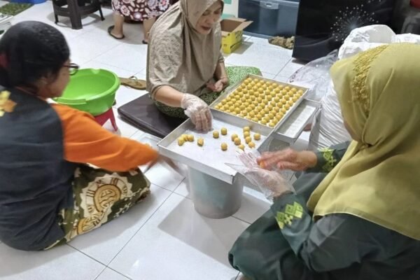 Berkah Ramadan, Cempaka Cookies Banjir Pesanan