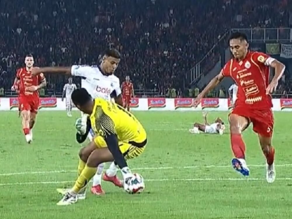 Brace Gabriel Silva Bawa Arema FC Ungguli Persija 2-0