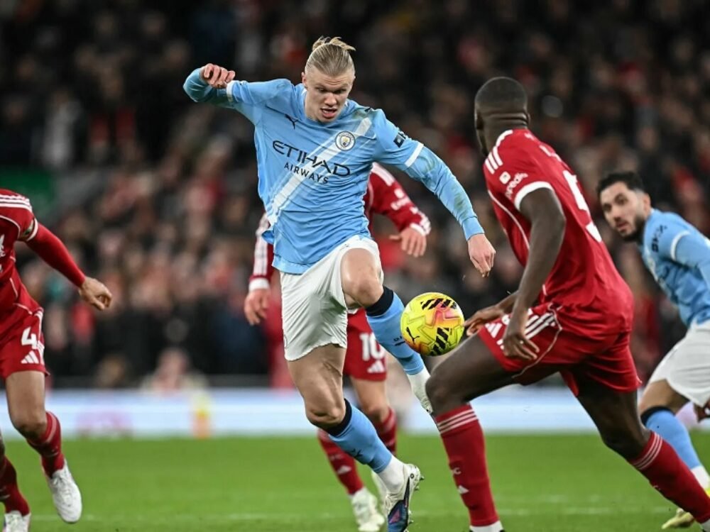 Sempat Tertinggal, Manchester City Tundukkan Liverpool 2-1