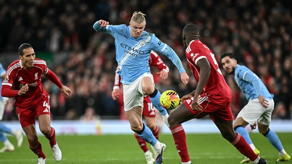 Sempat Tertinggal, Manchester City Tundukkan Liverpool 2-1