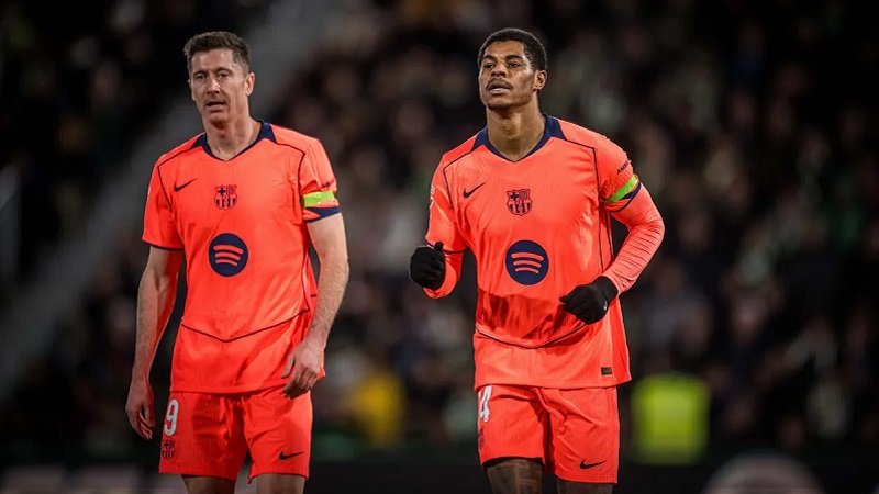 Kemenangan Barcelona atas Elche Ancam Posisi Real Madrid di Klasemen La Liga