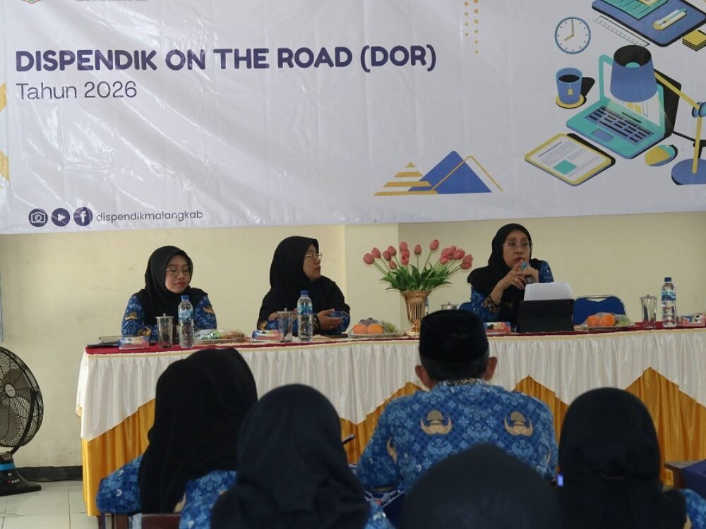Dispendik Kabupaten Malang Pagelaran Giat Dispendik On The Road di Pagelaran Fokus Pad Penekanan Integritas dan Tata Kelola Dana BOS 2026