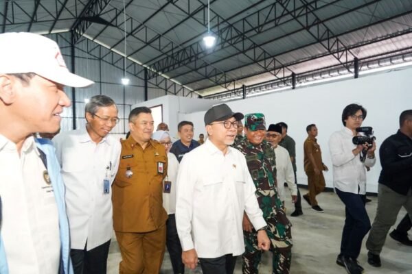 Tinjau KDKMP Singosari Malang, Menko Pangan Sebut Dapat Memperkuat Perekonomian Desa