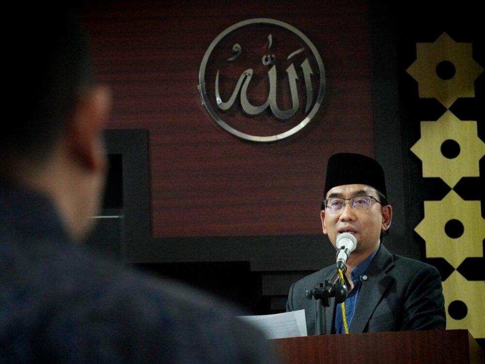 Rektor UB Puasa Pesan Rektor UB Tentang Puasa Sebagai Sekolah Pengendalian Diri