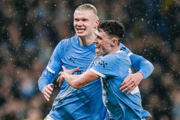 Menang Mudah Atas Fulham, Manchester City Pepet Arsenal Dengan Selisih Tiga Poin