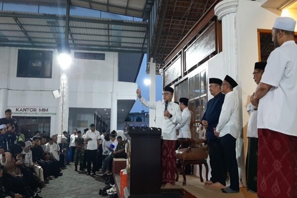 Tinjau Penyaluran MBG bulan Ramadan di Kabupaten Malang, Menko Pangan Zulkifli Hasan Katakan Ini