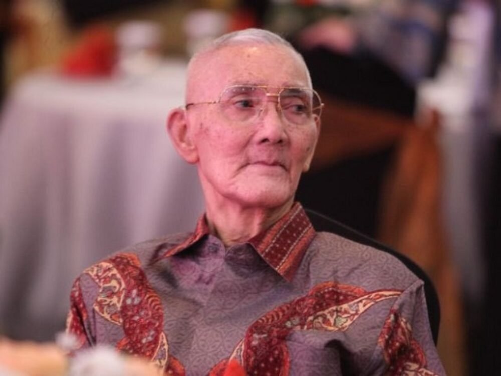 Wakil Presiden ke-6 RI Try Sutrisno Meninggal Dunia di RSPAD Gatot Soebroto