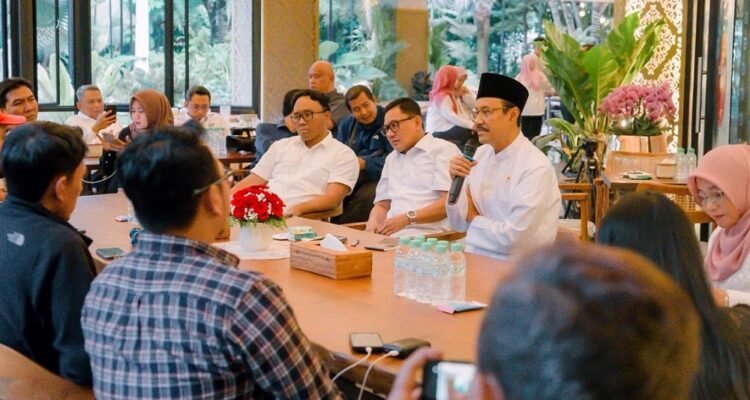 347-Mensos Saifullah Yusuf Mensos Targetkan 30.000 Siswa Baru di Sekolah Rakyat Tahun 2026