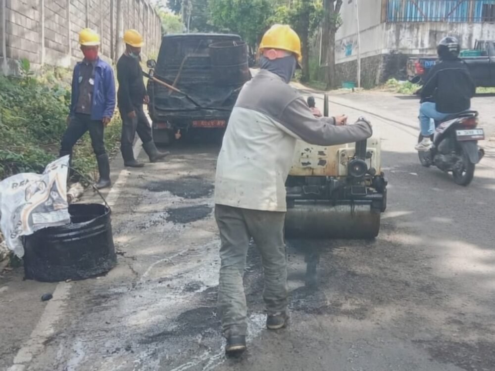 Pemkot Batu Percepat Revitalisasi Jalan untuk Sambut Arus Mudik dan Wisatawan Lebaran