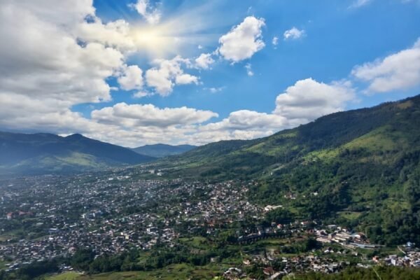Cuaca Malang Raya Hari Ini 23 Maret 2026: Cerah Berawan hingga Hujan Ringan Lokal, Waspada Jalur Wisata Bromo