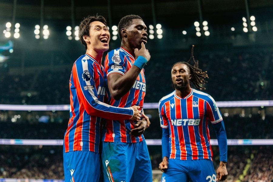 Kalahkan Tottenham 3-1, Crystal Palace Jauhi Zona Degradasi