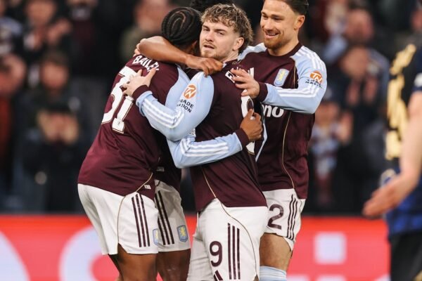 Aston Villa lolos ke perempat final Liga Europa