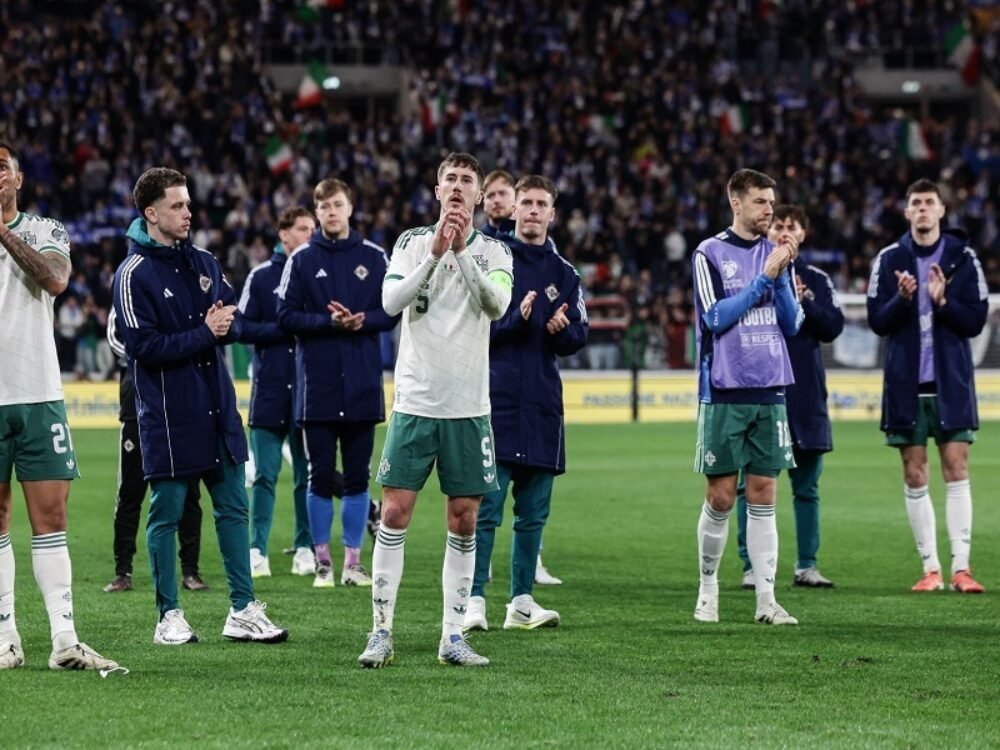 Kalah dari Italia, Pelatih Irlandia Utara Katakan Timnya Masih Punya Masa Depan Cerah