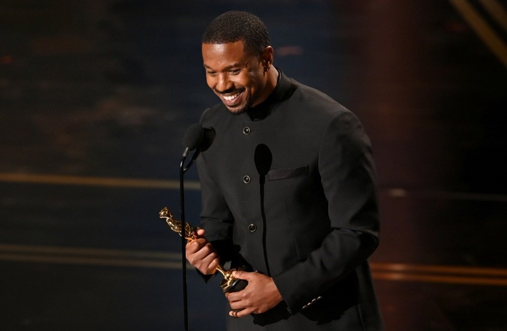 Michael Jordan Oscar Michael B. Jordan Sabet Gelar Aktor Terbaik di Ajang Oscar 2026 Lewat 'Sinners', Sisihkan Leonardo DiCaprio