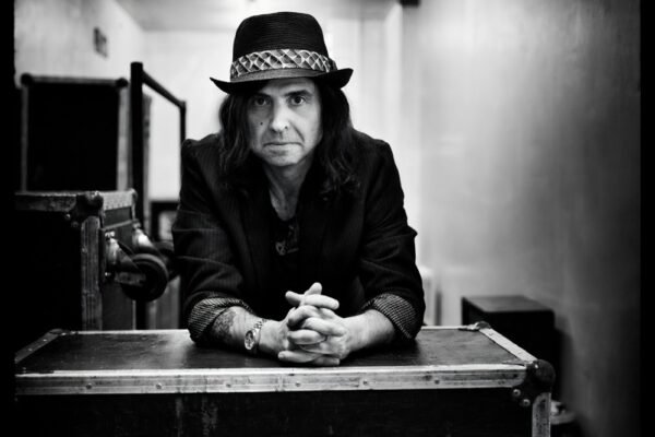 Eks Gitaris Motorhead, Phil Campbell, Meninggal Dunia di Usia 64 Tahun