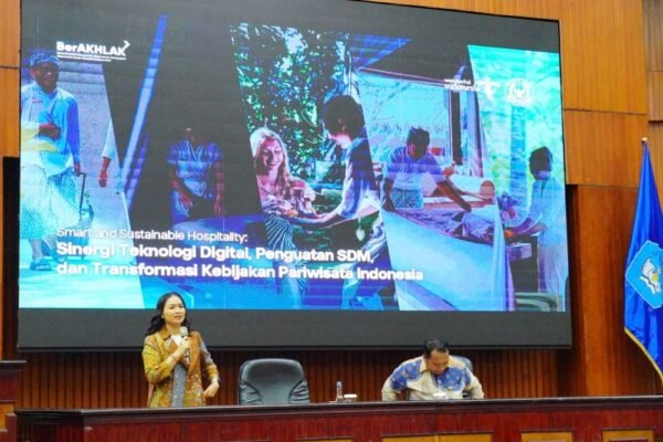 Kuliah Tamu di Fakultas Vokasi UB Bersama Wamen Pariwisata Bahas Peningkatan Daya Saing