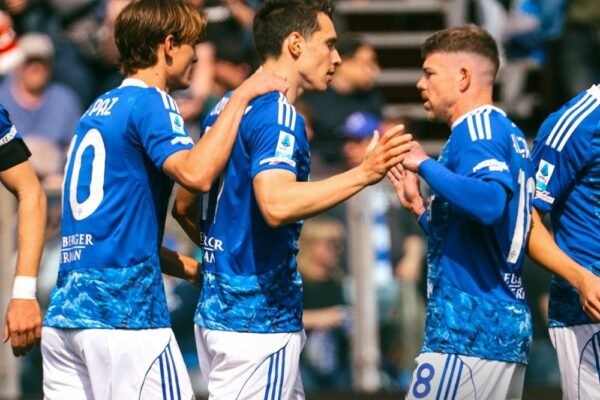 Pisa Kalah Telak dari Como, Si Kuda Hitam yang Siap Melaju ke Liga Champions