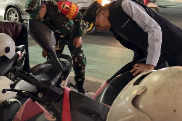 Sidak Kayutangan Heritage di Malam Takbiran, Wali Kota Malang Temukan Parkir Liar