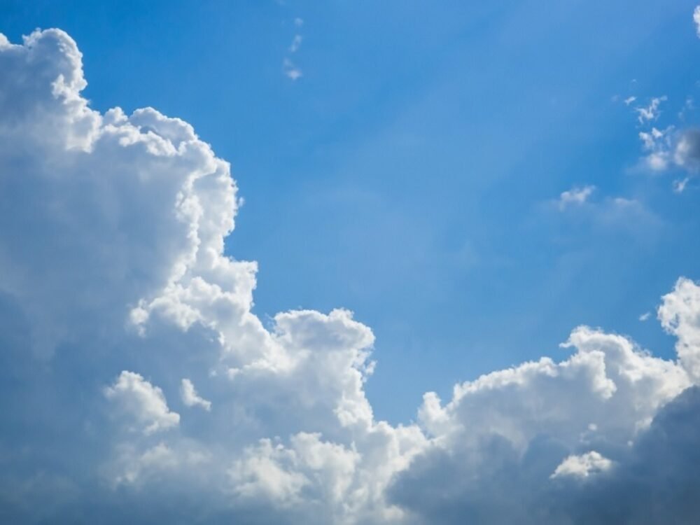 022-Berawan Cuaca Malang Raya Hari Ini, 15 April 2026: Lembap, Berawan, Berpotensi Hujan Ringan di Sebagian Wilayah