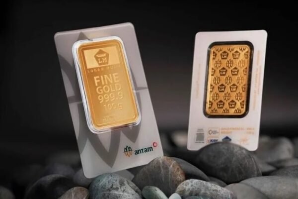 Harga Emas Hari Ini, 20 April 2026: Emas Antam Turun, Pegadaian Stagnan