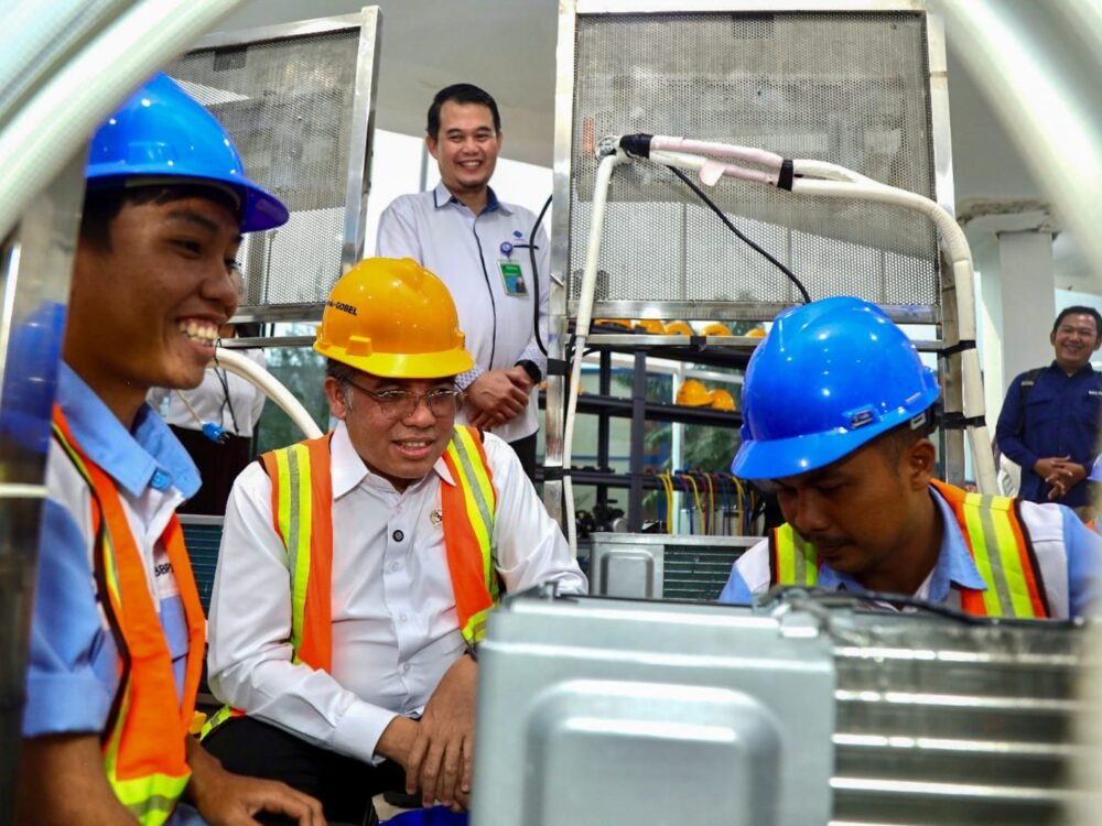 Menaker Yassierli Tekankan Pelatihan Vokasi Sesuai Kebutuhan Pasar Kerja